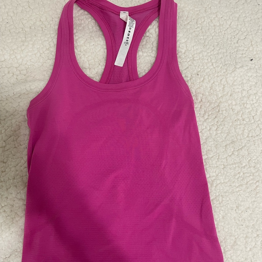 lululemon size 2 hot pink swiftly tech tank top